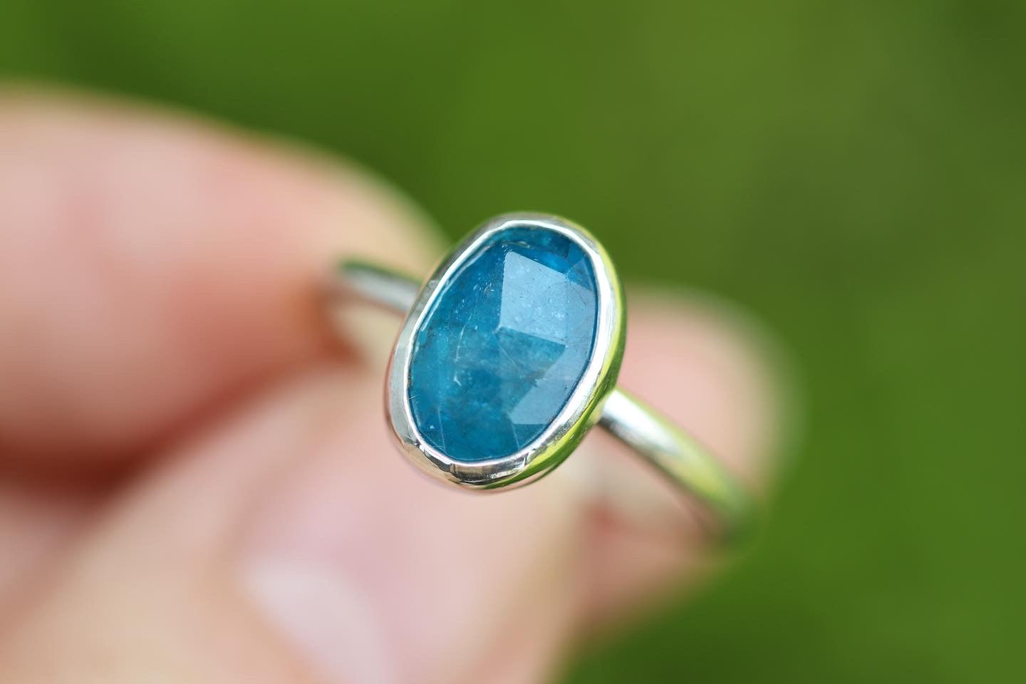 Sterling silver rose cut blue apatite ring US size 7.5