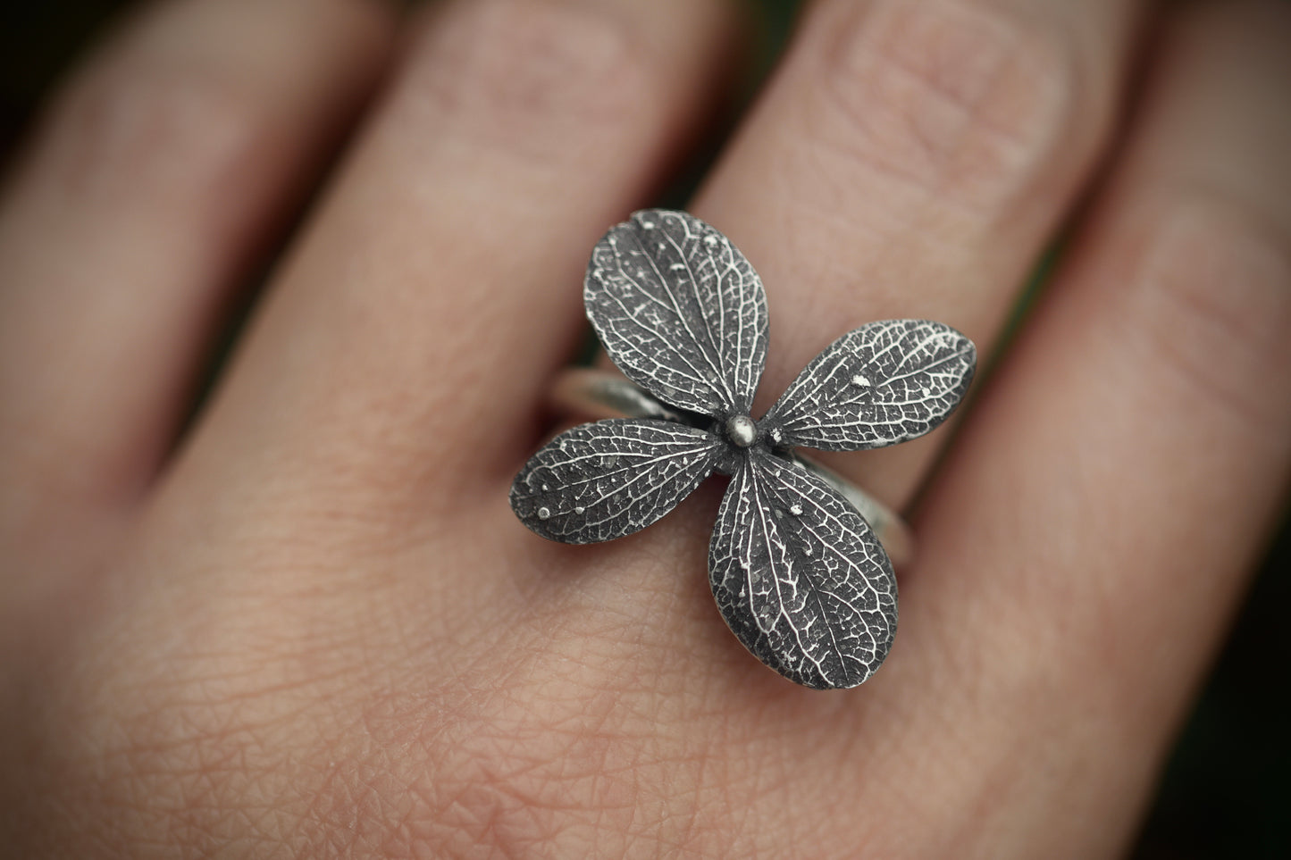 Sterling silver hydrangea ring US size 7