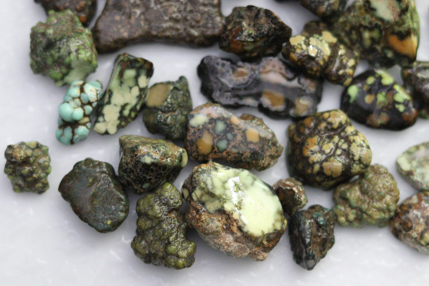 High grade multi colored Damele turquoise rough