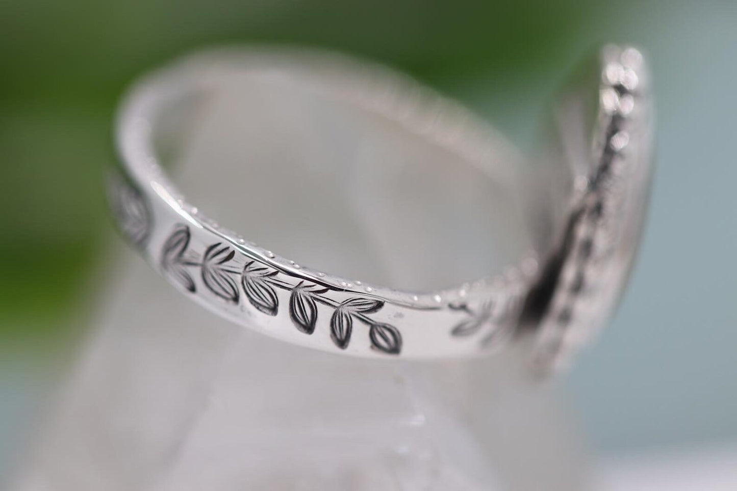 Sterling silver leafy vine ocean jasper ring US size 7.75