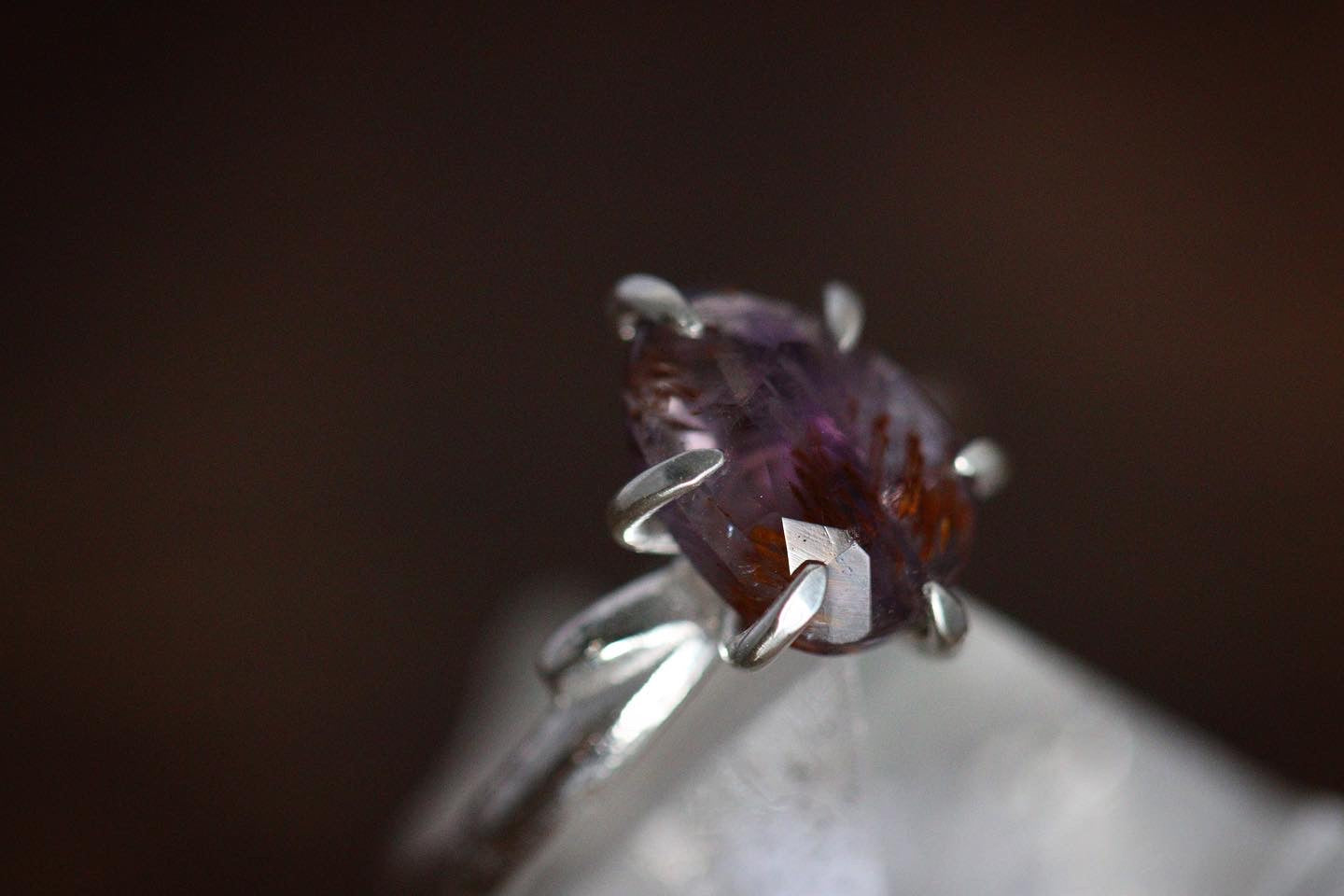 Sterling silver prong set super 7 twig ring US size 6