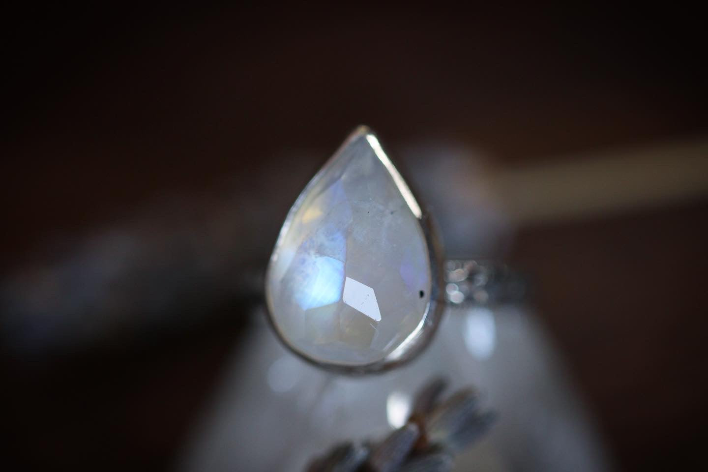 Sterling silver faceted rainbow moonstone ring US size 6.25