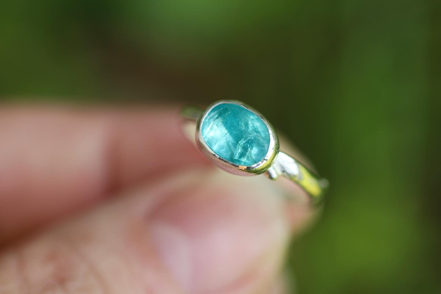 Sterling silver rose cut apatite ring US size 5.75