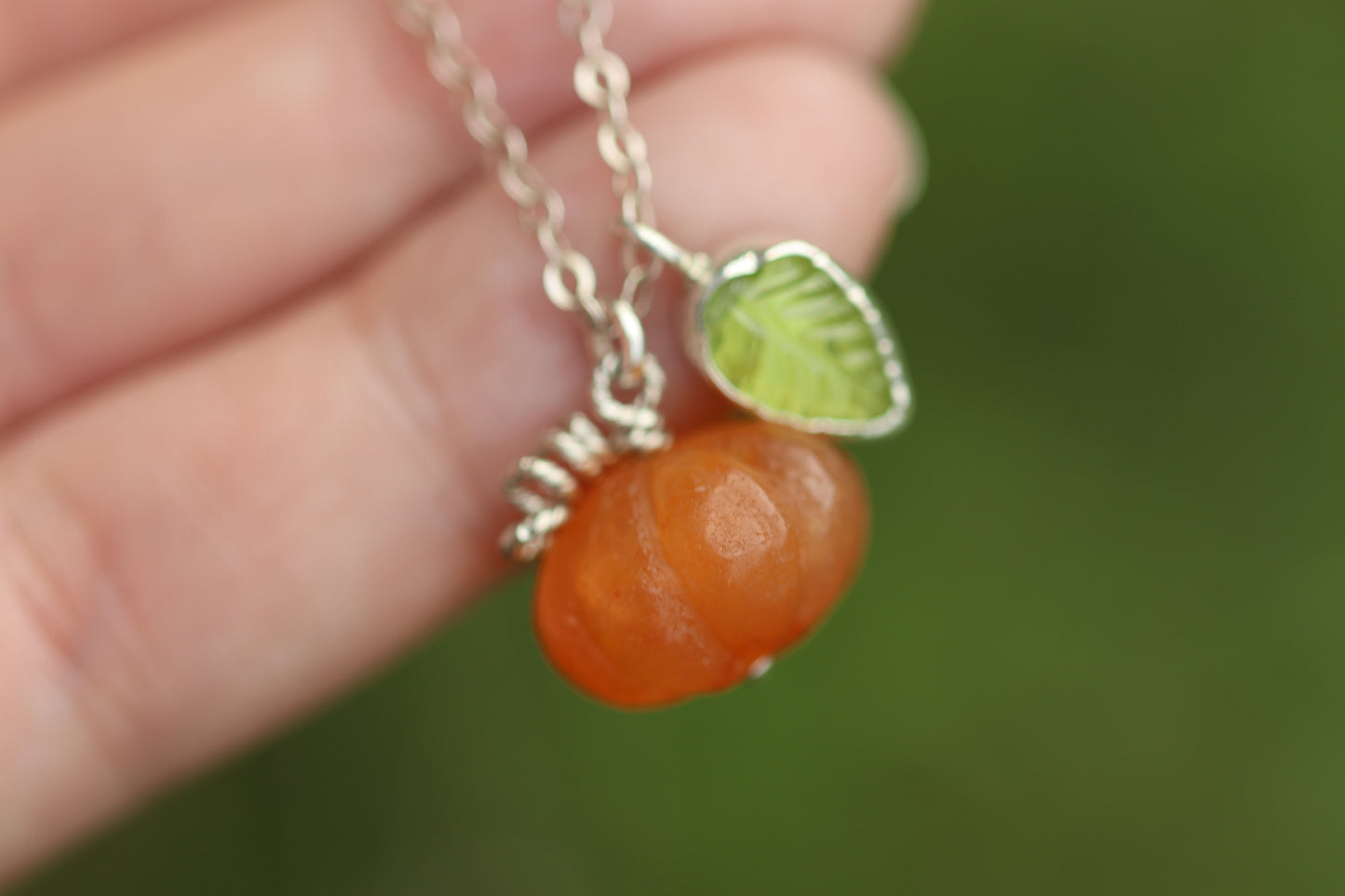 Sterling silver mini pumpkin and peridot leaf necklace