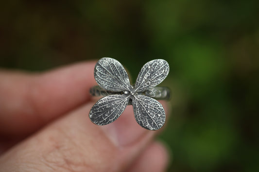 Sterling silver hydrangea leafy vine ring US size 7