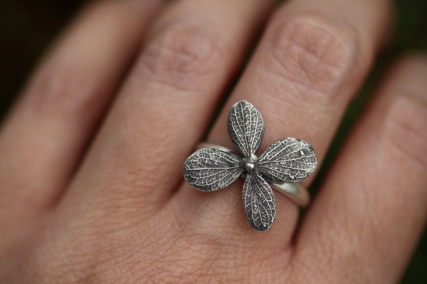 Sterling silver hydrangea ring US size 7.75