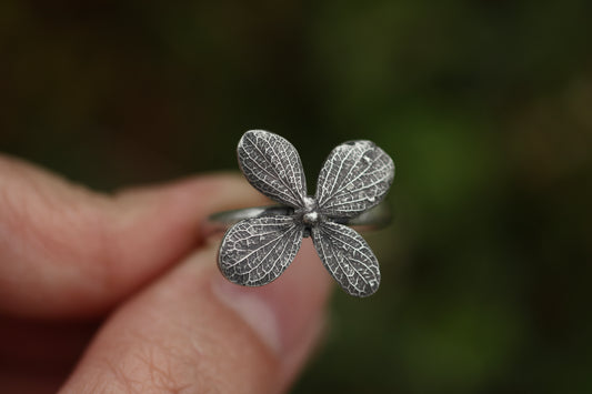 Sterling silver hydrangea ring US size 7.75
