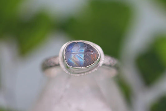 Carved rainbow moonstone leaf ring US size 7