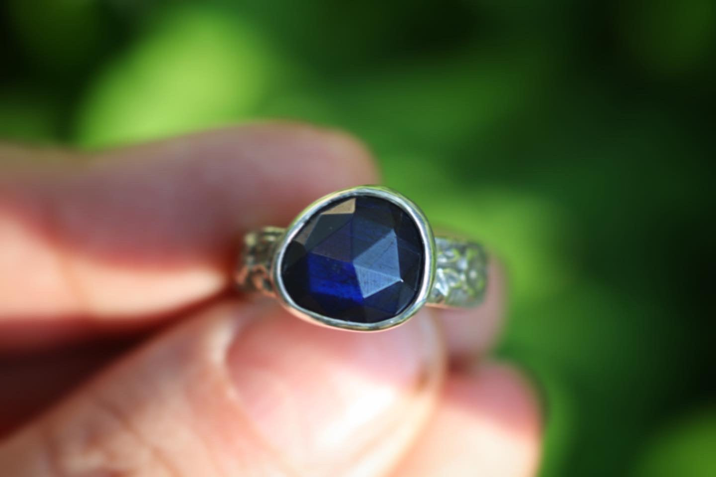 Sterling silver labradorite ring US 5