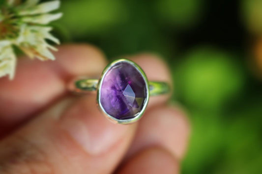 Sterling silver amethyst ring US 7