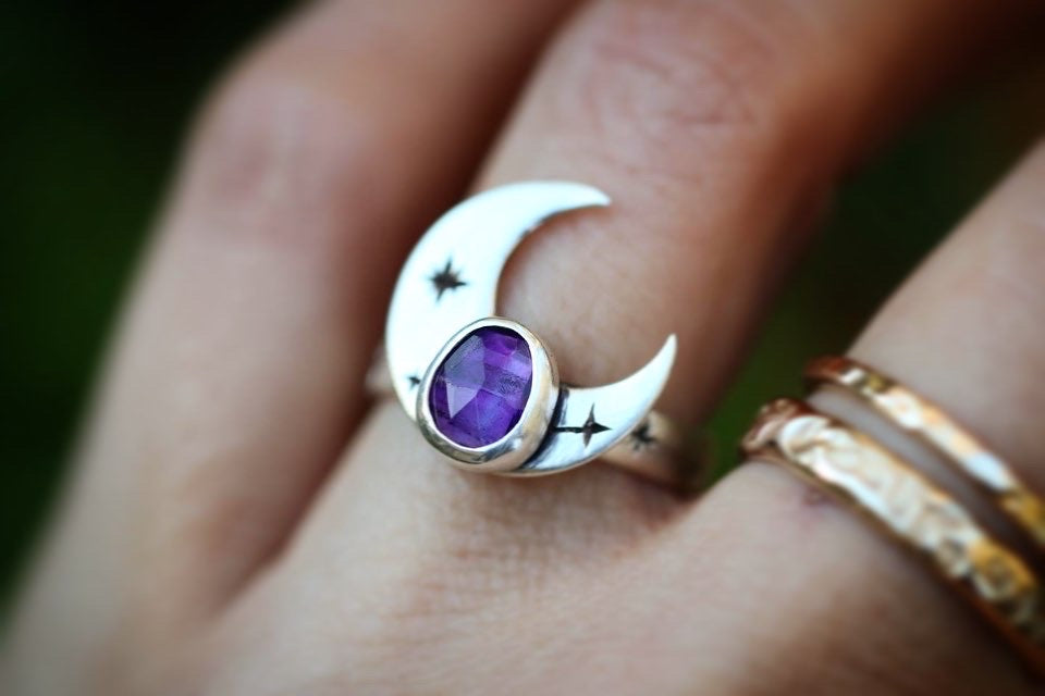 Sterling silver crescent moon starry night amethyst ring US 5.5