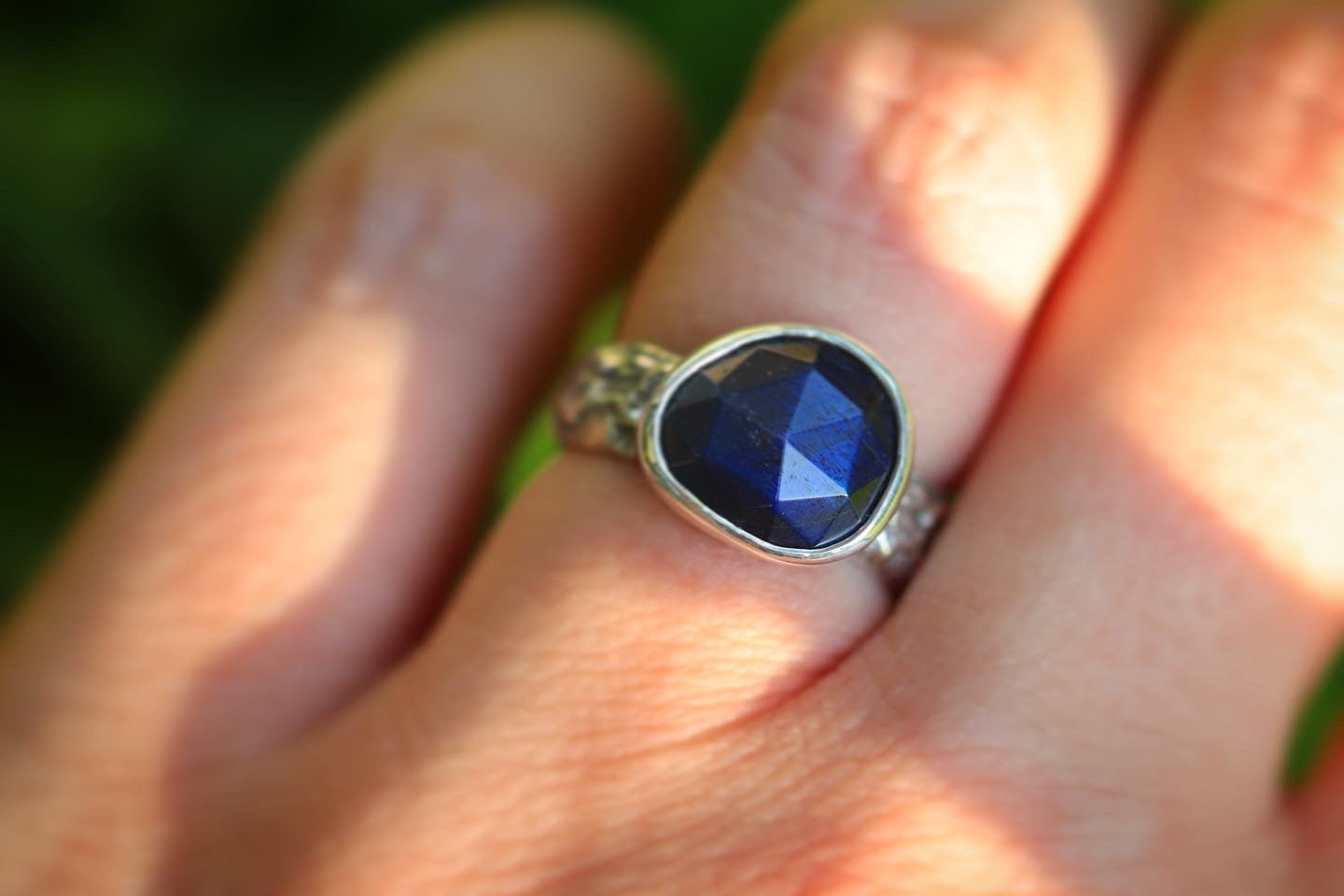 Sterling silver labradorite ring US 5