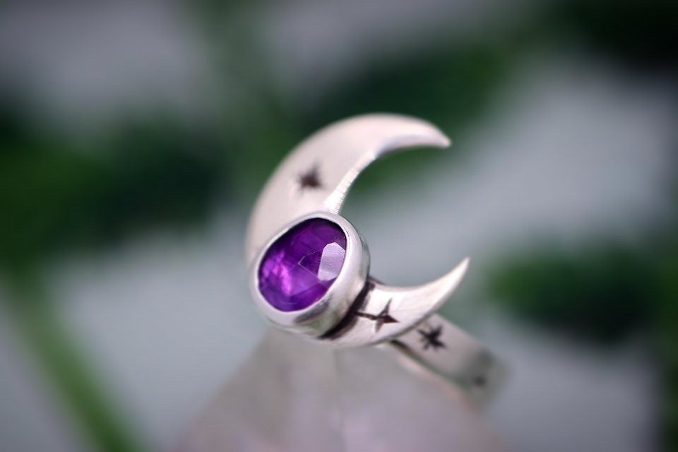 Sterling silver crescent moon starry night amethyst ring US 5.5