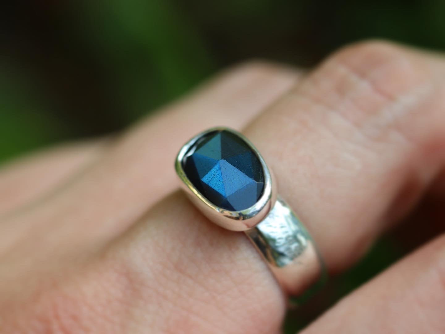 Sterling silver labradorite ring US 7